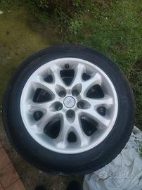 Cerchi in lega gomme invernali 15" pollici Audi A1