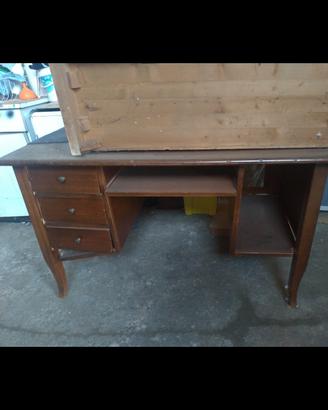 Mobili arte povera credenza e scrivania scrittoio