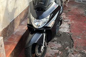 Kymco Xciting 500
