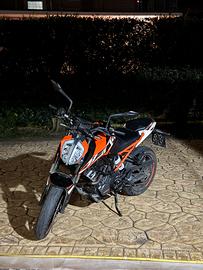 Ktm duke 125