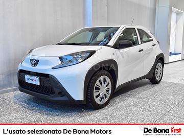 Toyota Aygo x 1.0 active 72cv