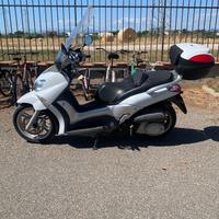 Yamaha X-Max 250 - 2010