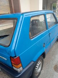 FIAT PANDA 1989 cilindrata 750.