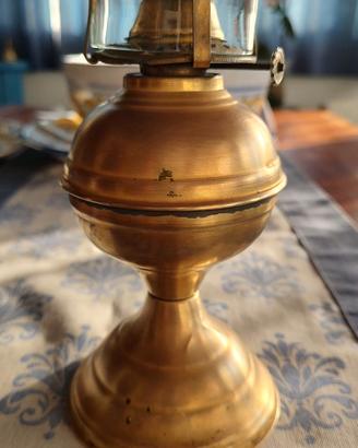 Lampada olio vintage