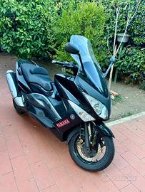 Yamaha t-max