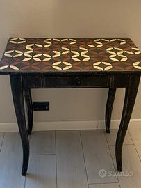 Tavolino scrittoio