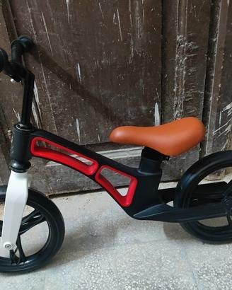 bicicletta senza pedali come nuova