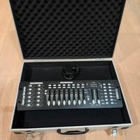 Centralina luci DMX 512 + Valigetta