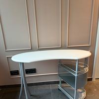 Tavolo maicure/onicotecnica
