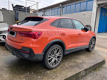 Q3 sportback S-Line allestimento S-Line