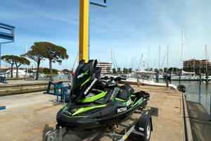 Sea-Doo RXP-X 300 livrea racing