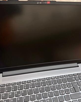 computer  Lenovo  ip 3 notebook