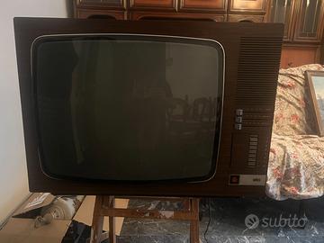 TV vintage Seleco Zanussi S240 a colori – anni '70