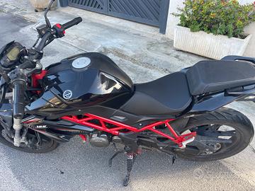 Benelli BN 125