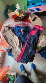 equitazione pantaloni e magliette