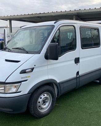 IVECO DAILY 35S12 CLIMA FURGONE 9 POSTI