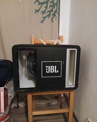 subwoofer jbl