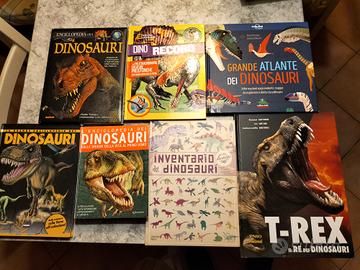 7 libri da collezione Dinosauri 