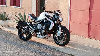 mv brutale dragster  800