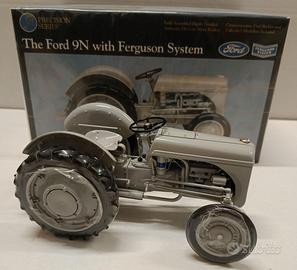 FORD 9 FERGUSON SISTEM - 1/16 ERTL PR. SERIES