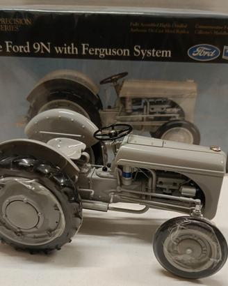FORD 9 FERGUSON SISTEM - 1/16 ERTL PR. SERIES