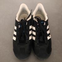Adidas n. 36 e mezzo