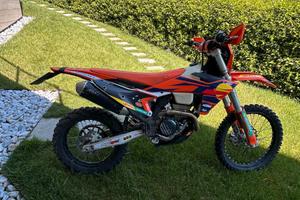 KTM 250 4 T  2025