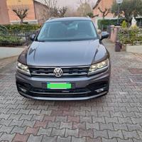 Volkswagen Tiguan 1.6 TDI 115CV Sport RLINE