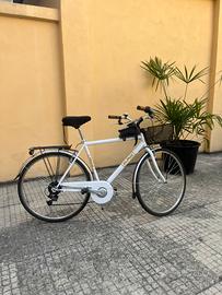 Bici City bike Allure Via Veneto misura 28