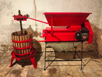 Torchio + pigiadiraspatrice per uva 