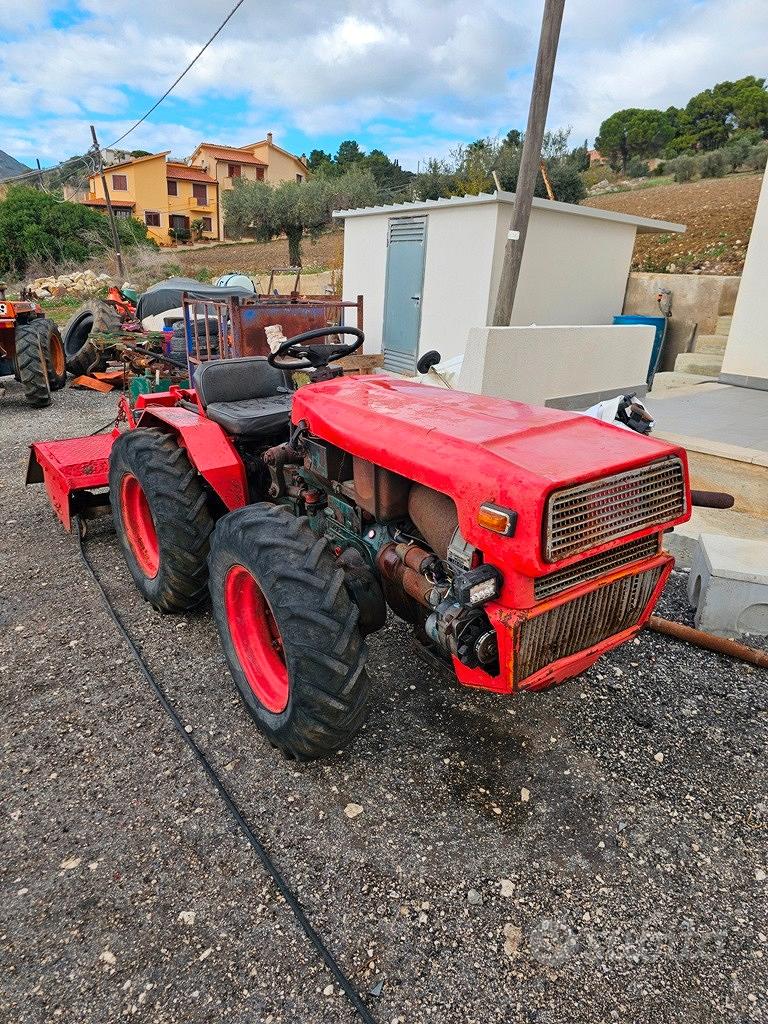 Sedile trattore simile COBO New holland Goldoni Carraro Agrifull