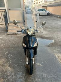 Liberty 125 cc