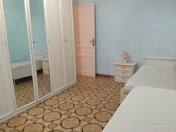 Camere zona Policlinico per studentesse