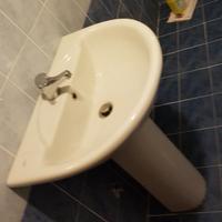 Lavabo e colonna ideal standard