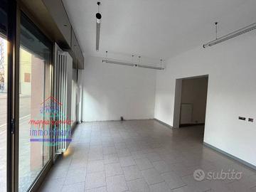 Immobile di 40 m² con 2 locali a Castello d'Argile