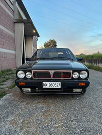 Lancia delta hf turbo 1.6