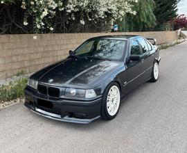 Bmw e36 320i