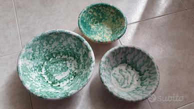 vasi in terracotta smaltata, dipinta, antico usato