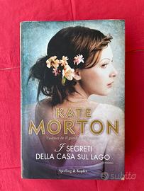 I segreti della casa sul lago di Kate Morton.