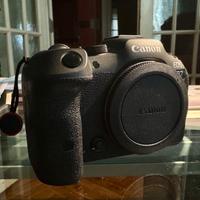 CANON R7