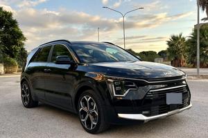 KIA NIRO EVOLUTION FULL HYBRID - 2022 - UN.PROPR.