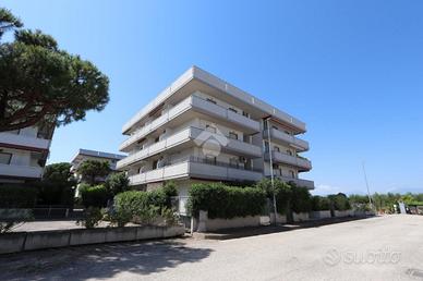 MONOLOCALE A MARTINSICURO