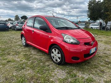 Toyota Aygo 1.0 Benz 5porte 11 SOLO 118.000 KM