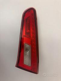 Faro posteriore destro interno Alfa Giulietta