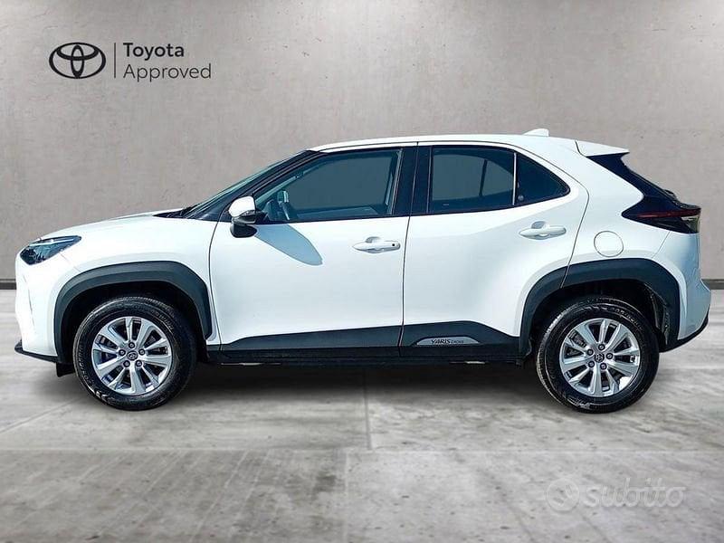 Toyota Yaris Cross 2022 photo 3