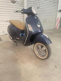 Vespa gts 125