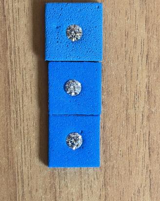 Coppia Diamanti Naturali 0.82 ct orecchini/trilogy