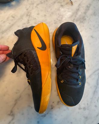 Scatpa sneaker nike