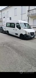 Nissan nv400 8posti
