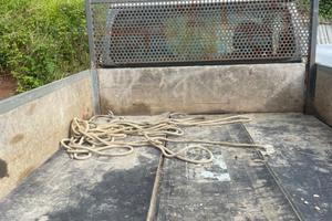 Mahindra allestito con cassone ribaltabile